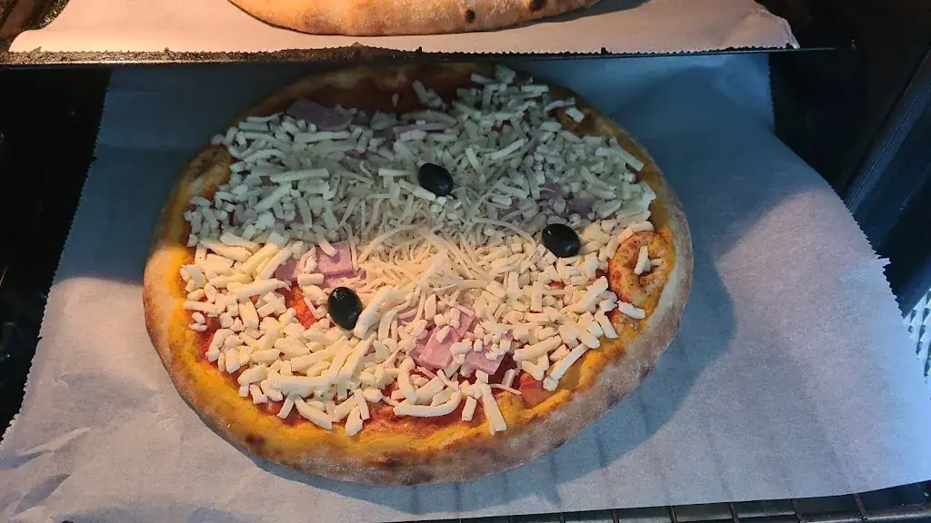 Armelle_Gang Of Pizza_Bouvron_review