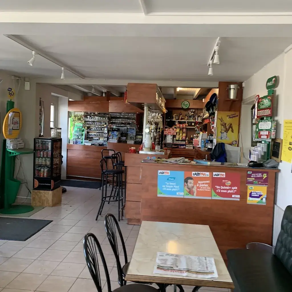 Les Belles Caves restaurant à Bellevigne-les-Châteaux