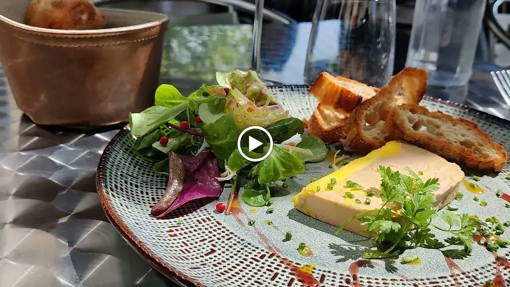 Ô P'ti Bistrot - Restaurant_Chantonnay_slider_image_2