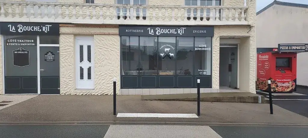 Distributeur pizza avenue 36du moulin restaurant à Bournezeau
