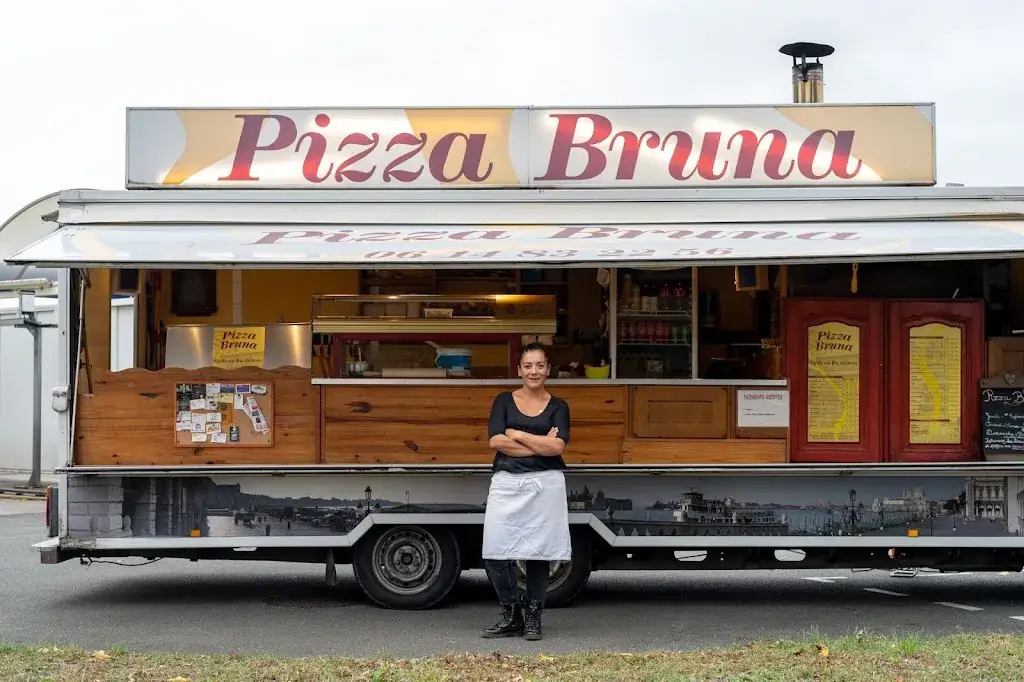 Pizza Bruna_Briollay_slider_image_1