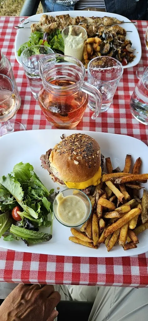 Nicolas. L_ChezNini - La Guinguette_Cheffes_review