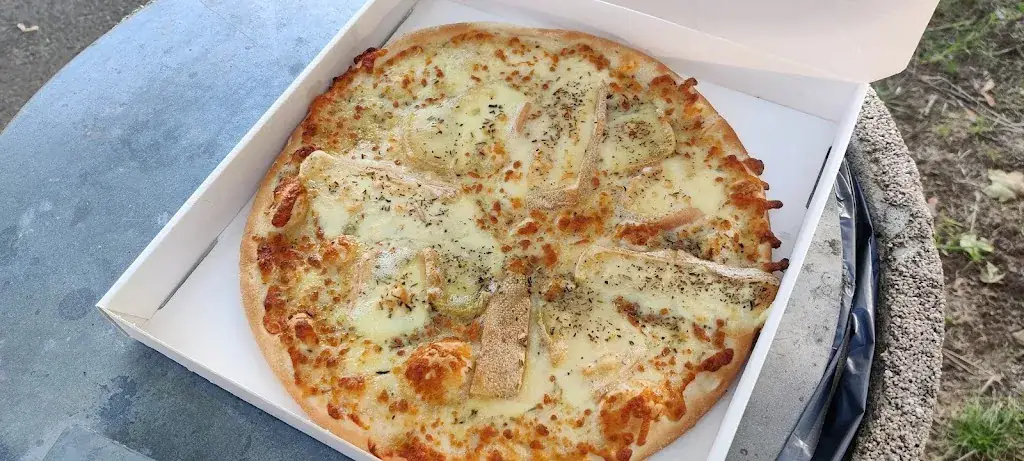 Eniu Draco_Distributeur Pizza Tempo Box Briollay_Briollay_review