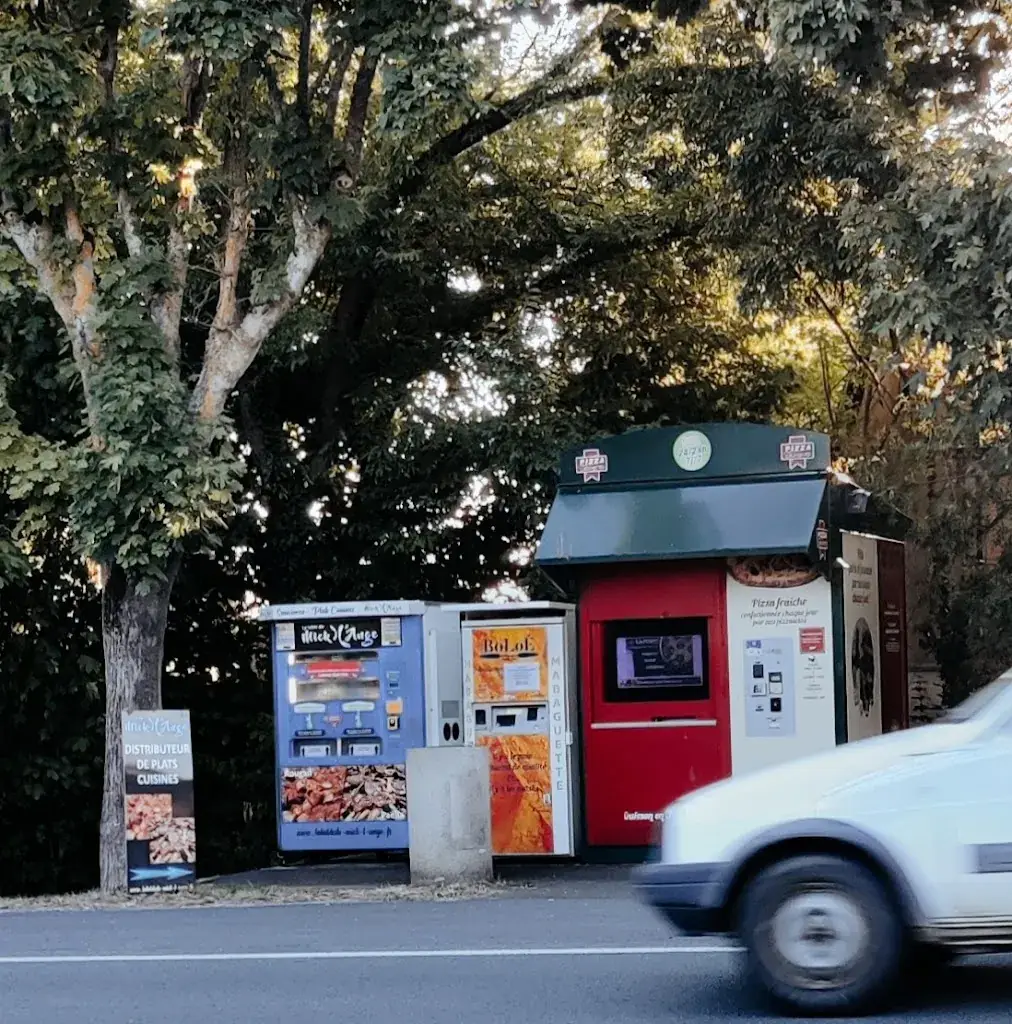 Distributeur Pizza Tempo Box Briollay_Briollay_slider_image_2