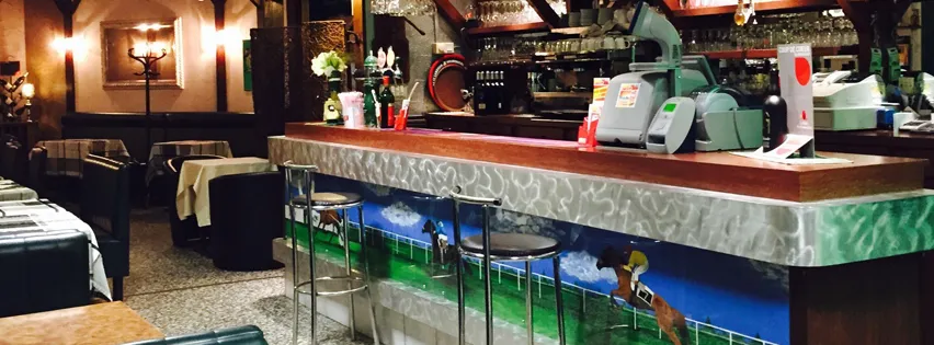 Le Longchamp ristorante a Candé