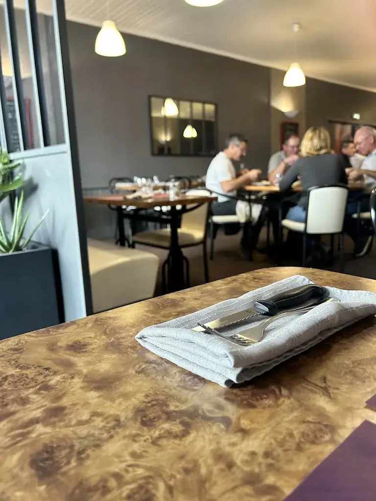 Florian F _Logis Hôtel de France_Candé_review