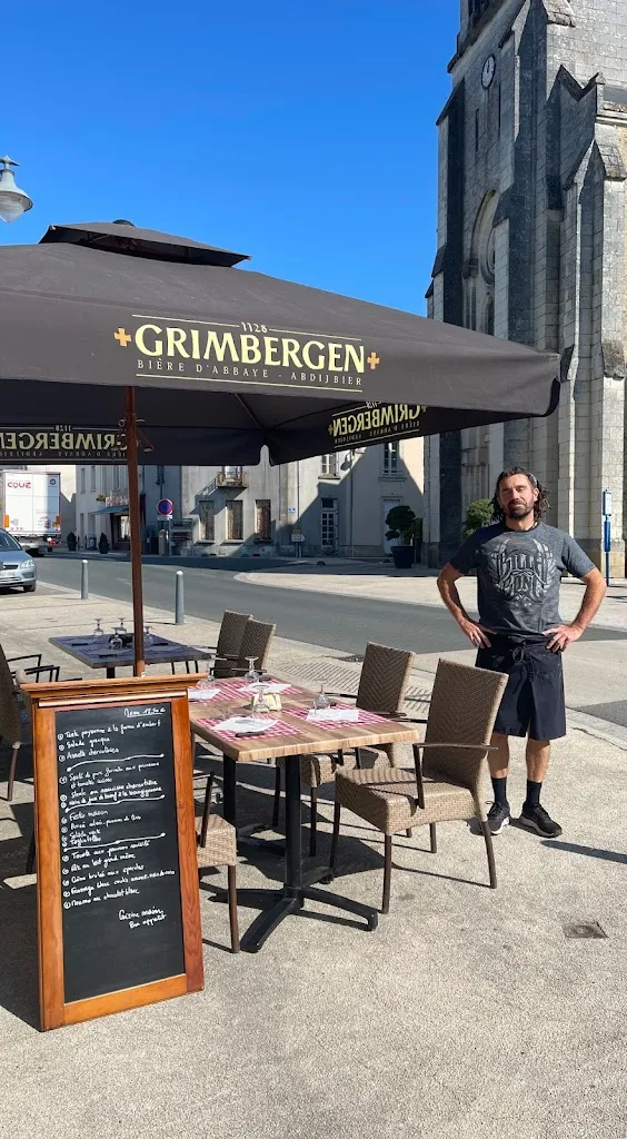 Le Relais Du Château (face au château) ristorante a Challain-la-Potherie