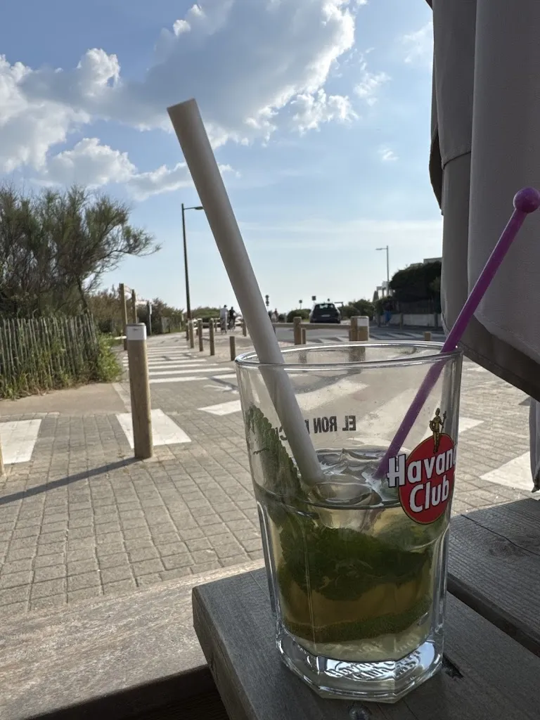 Bastien Pasquier_La paillote d'Eliott_Bretignolles-sur-Mer_review