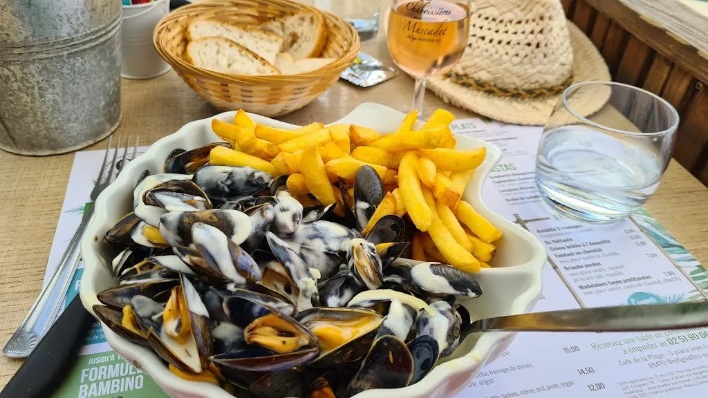 Mal-B_Café de la Plage_Bretignolles-sur-Mer_review