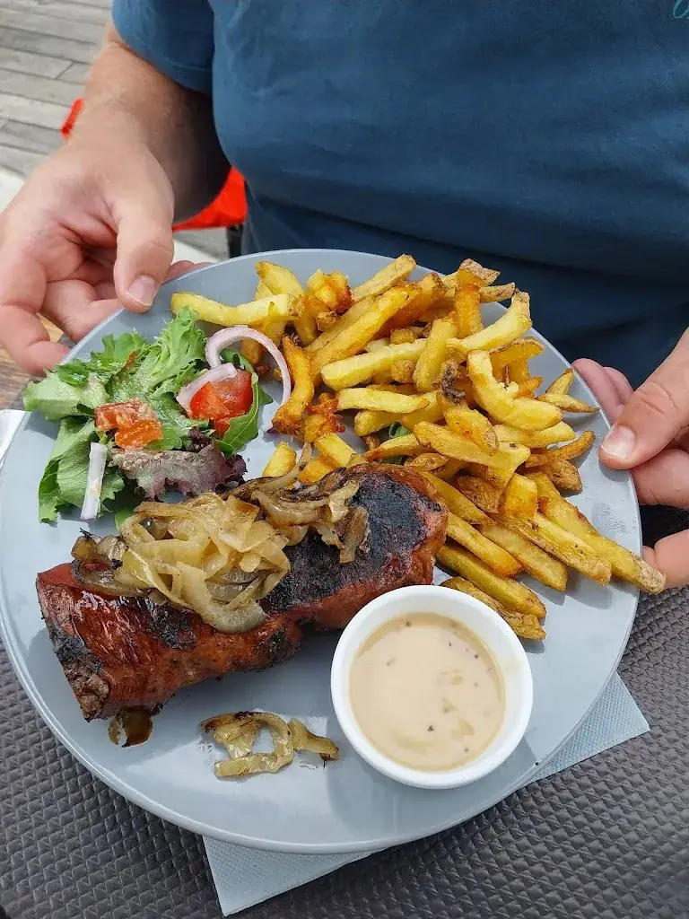 Gwendoline Provost_La Maison du Pêcheur_Bretignolles-sur-Mer_review