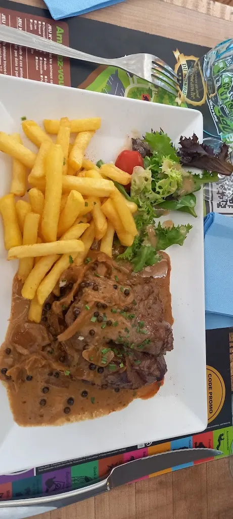 Peter de Rooij_L'Oasis_Bretignolles-sur-Mer_review