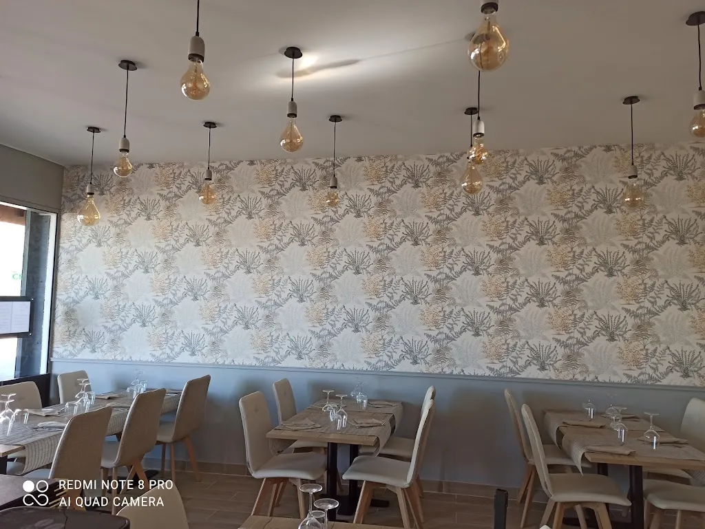 La Petite Assiette du Château Restaurant in Andrézieux-Bouthéon