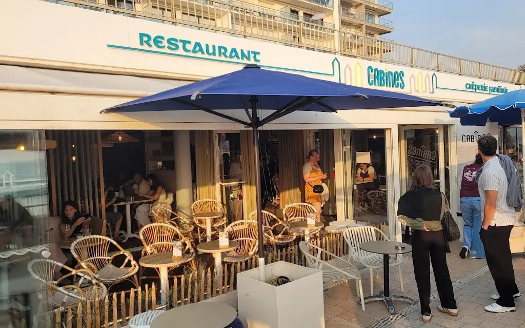 Phil Rhodes_Les Cabines_Saint-Gilles-Croix-de-Vie_review