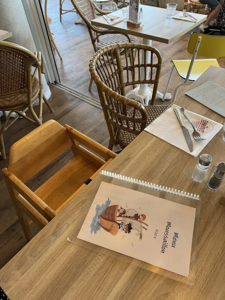 Y Di_Les Cabines_Saint-Gilles-Croix-de-Vie_review