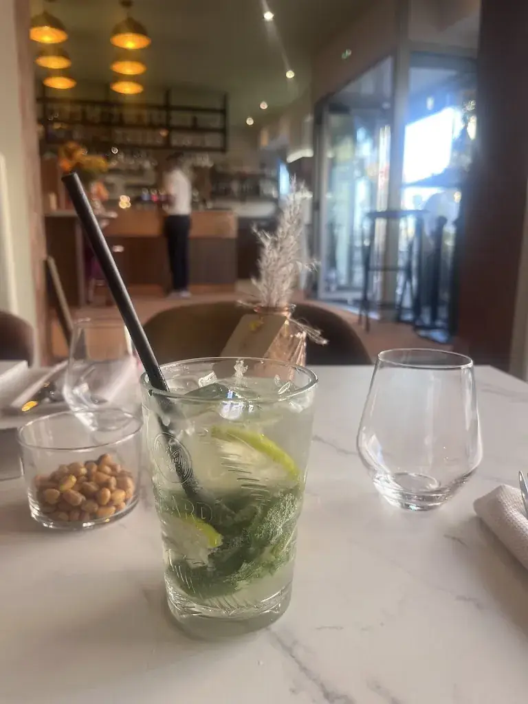 Diana Donoso_Maison ZUE_Saumur_recensione