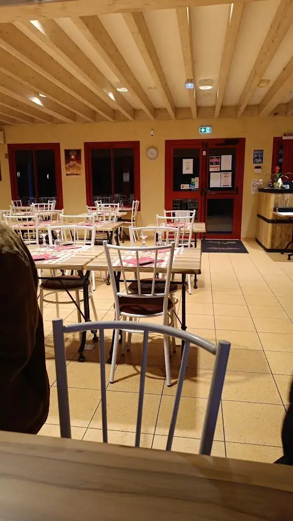 Basti un _L'Eternel_Fontaine-Saint-Martin_review