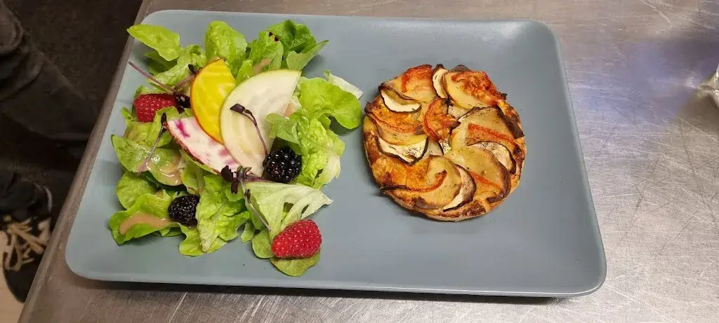 L'Eternel_Fontaine-Saint-Martin_slider_image_2