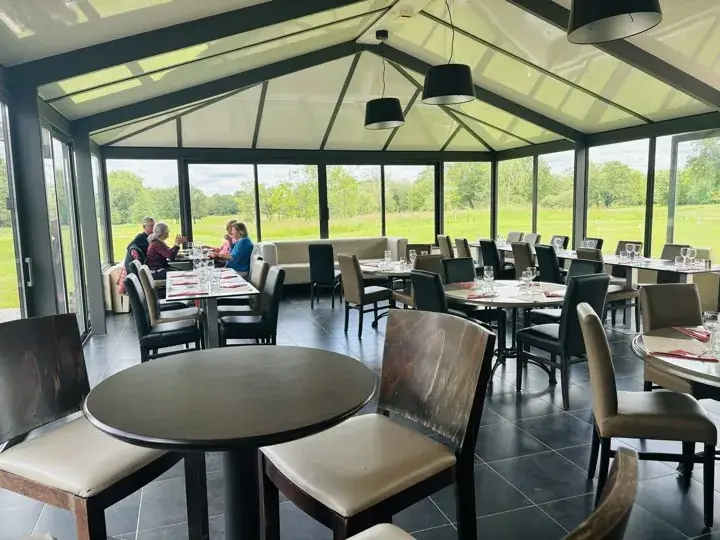 Restaurant Domaine du Golf restaurant in Carquefou