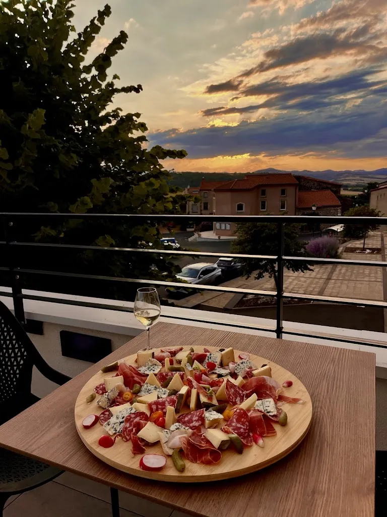 Le panoramique_Pardines_slider_image_2