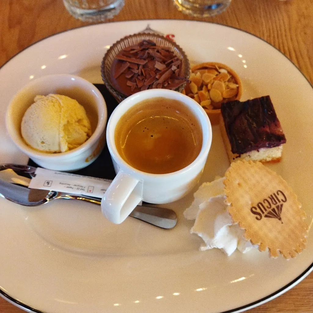 Menu_Circus_Sainte-Luce-sur-Loire_image_7