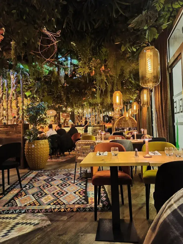 Katerina Daskalaki_The Jungle_Sainte-Luce-sur-Loire_review