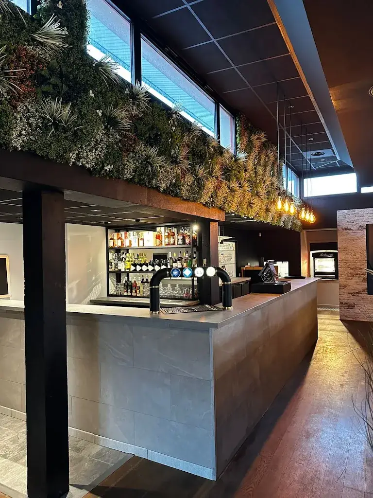 Restaurant Ô Midi Vin ristorante a Sainte-Luce-sur-Loire