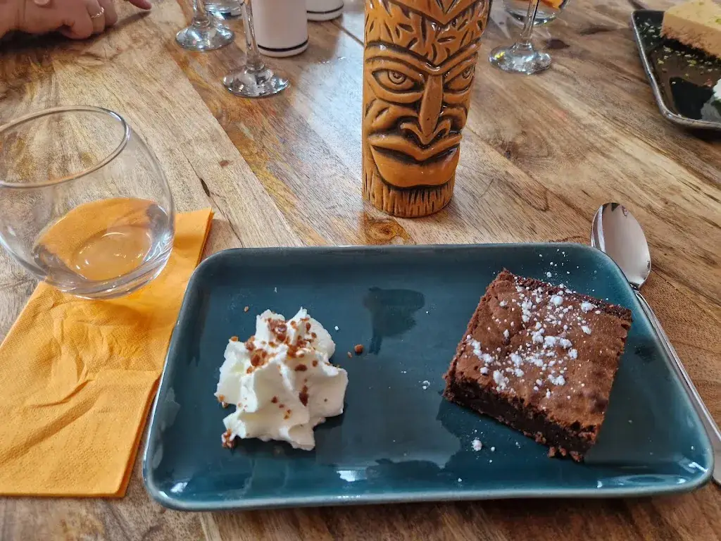 laure delambre_Le Canard à 3 Pattes Challans_Challans_review