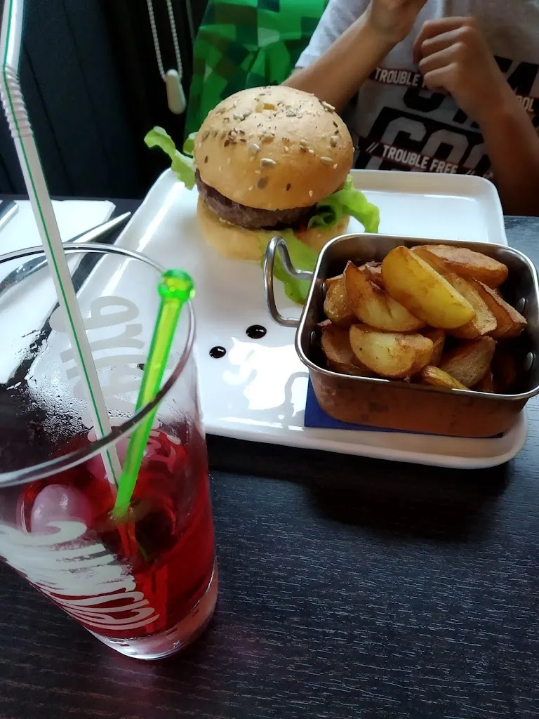 Fabrizio Ottini_Mon Bistrot_Challans_review