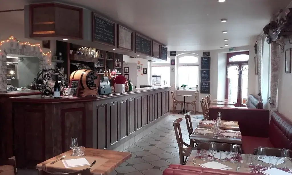 Au p'tit Bouchon restaurant in Challans