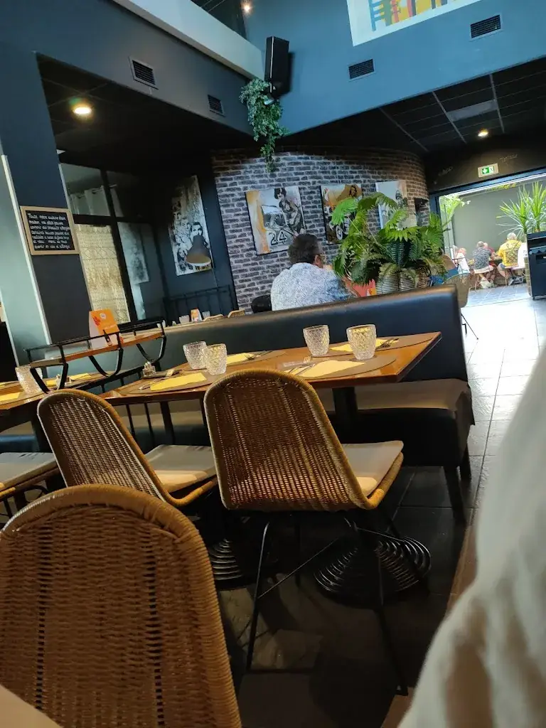 Alexis Guinebretiere_La Romazière_Challans_review