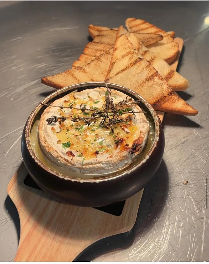 La Table des Copains 85_Challans_slider_image_3