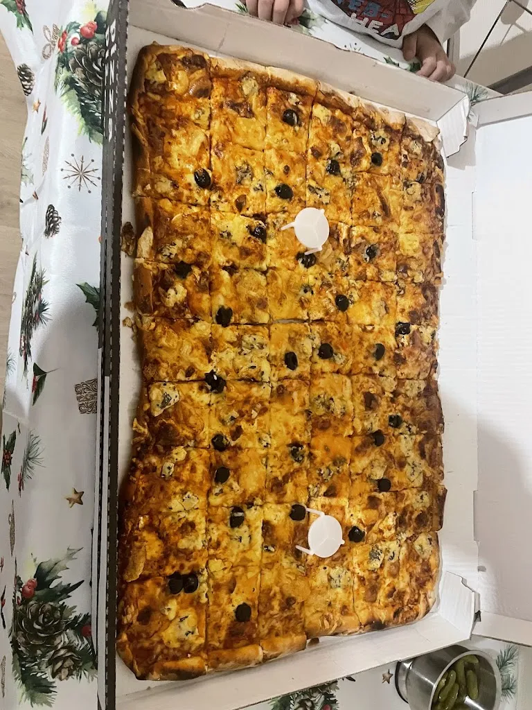 La Pizz'Savoyarde_Challes-les-Eaux_slider_image_3