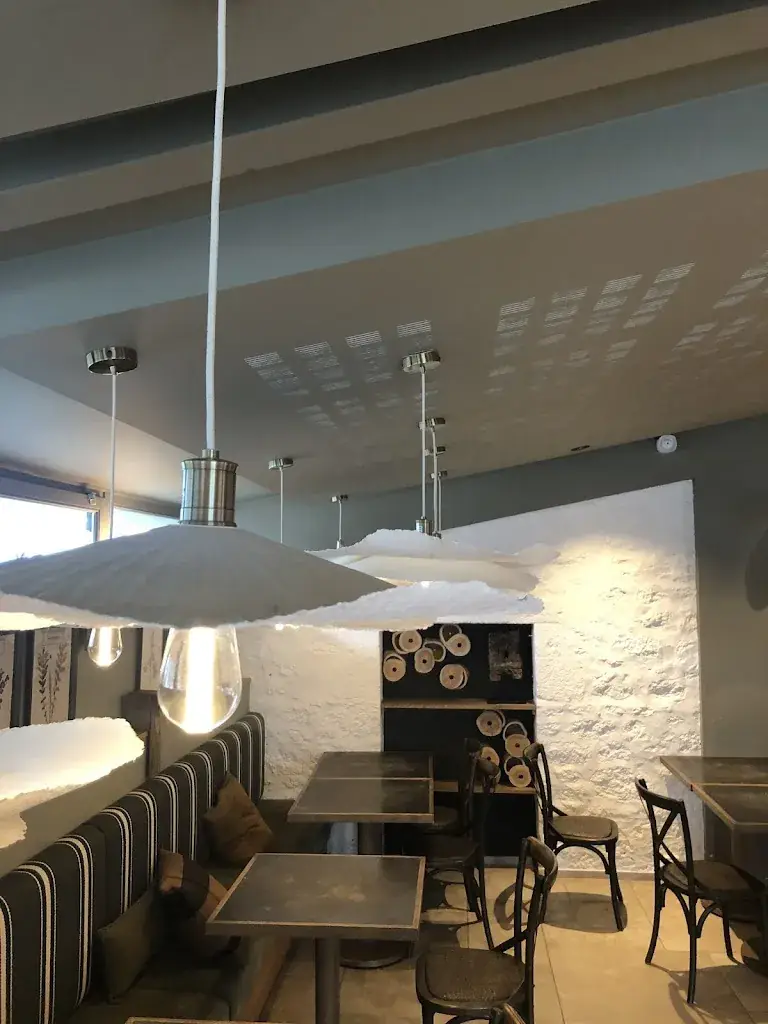 Romain Jouannais_Le Bistro du Boisniard - Bar – Cocktails & ardoises à partager_Chanverrie_review