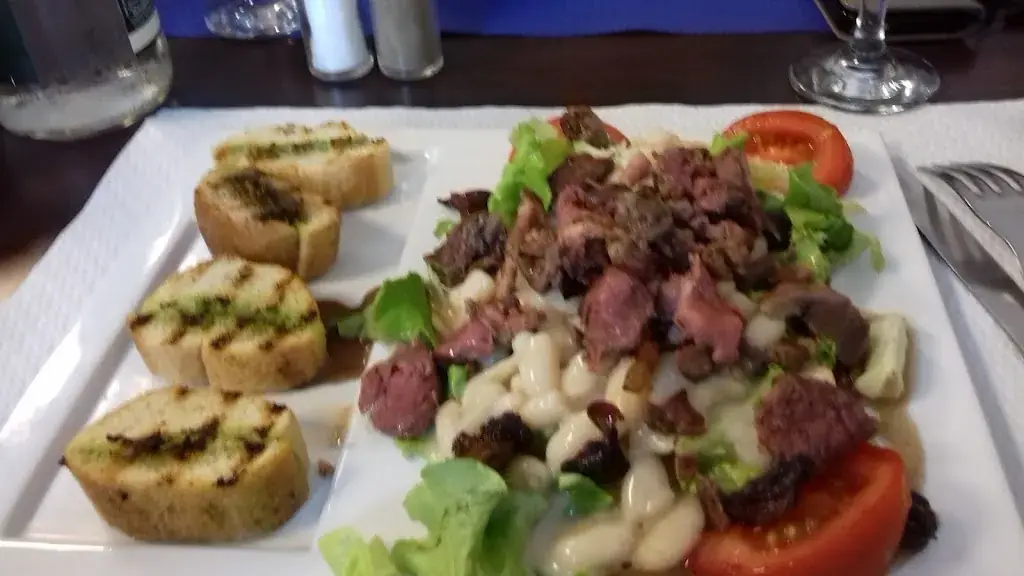 Menu_The Beautiful Fool Bar Restaurant Bed & Breakfast_Chanverrie_image_2