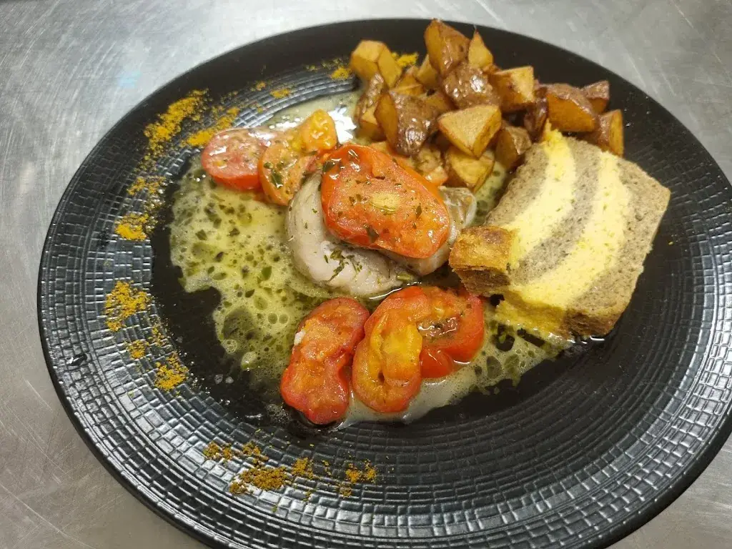 Menu_The Beautiful Fool Bar Restaurant Bed & Breakfast_Chanverrie_image_8