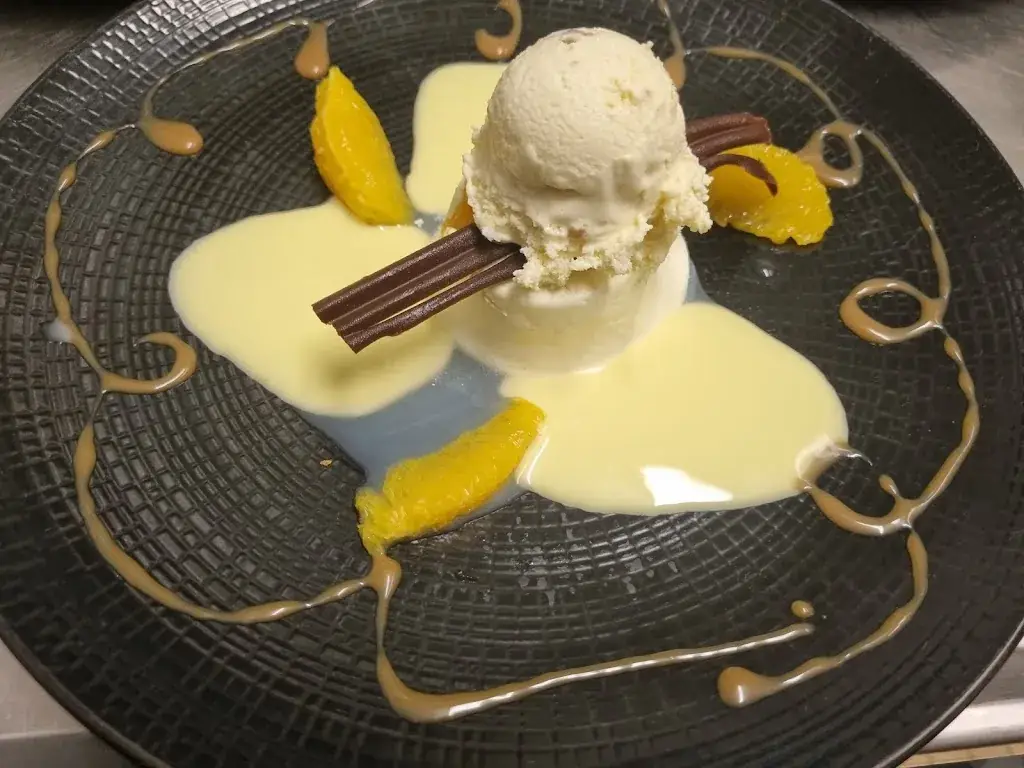 Menu_The Beautiful Fool Bar Restaurant Bed & Breakfast_Chanverrie_image_9