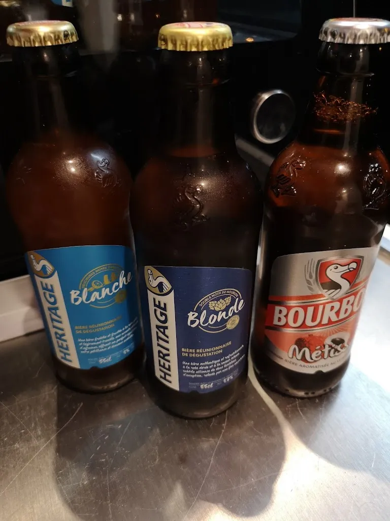 AUX CASCADES DES DELICES RÉUNIONNAIS_Chanverrie_slider_image_3