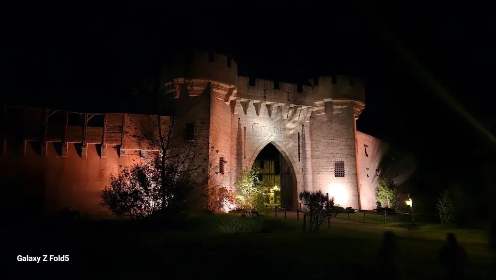 Daryus Bertola_L'Ecuyer Tranchant_Epesses_review