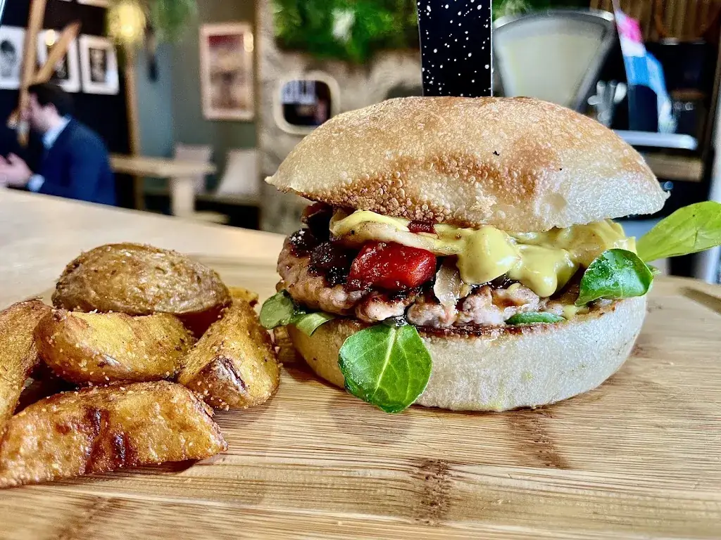 Laurent maison du burger_Chalonnes-sur-Loire_slider_image_2