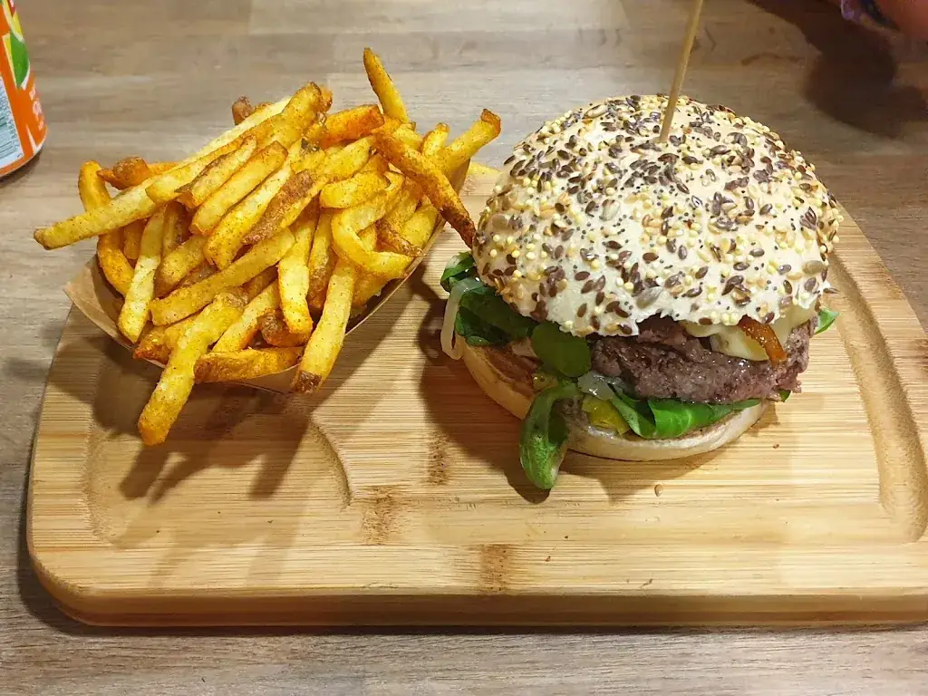 Laurent maison du burger_Chalonnes-sur-Loire_slider_image_3