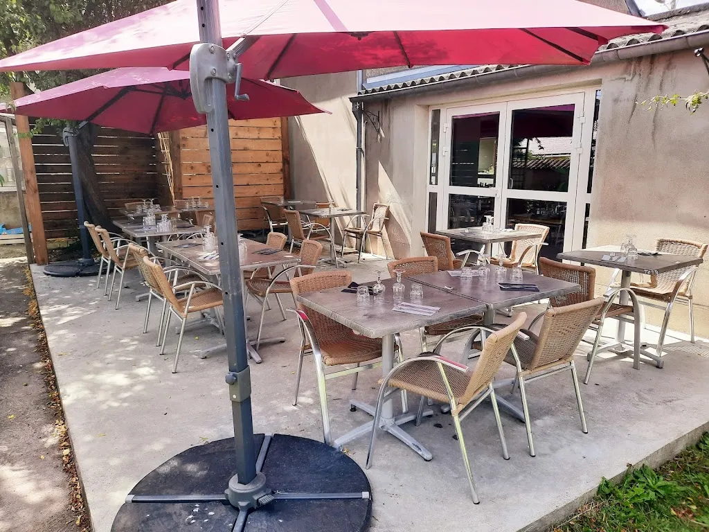 Le relais de la Loire - Restaurant du midi - Bistrot - Traiteur - Chalonnes-sur-Loire restaurant in Chalonnes-sur-Loire