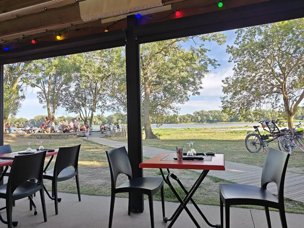 Guinguette Les Tourbillons ristorante a Possonnière