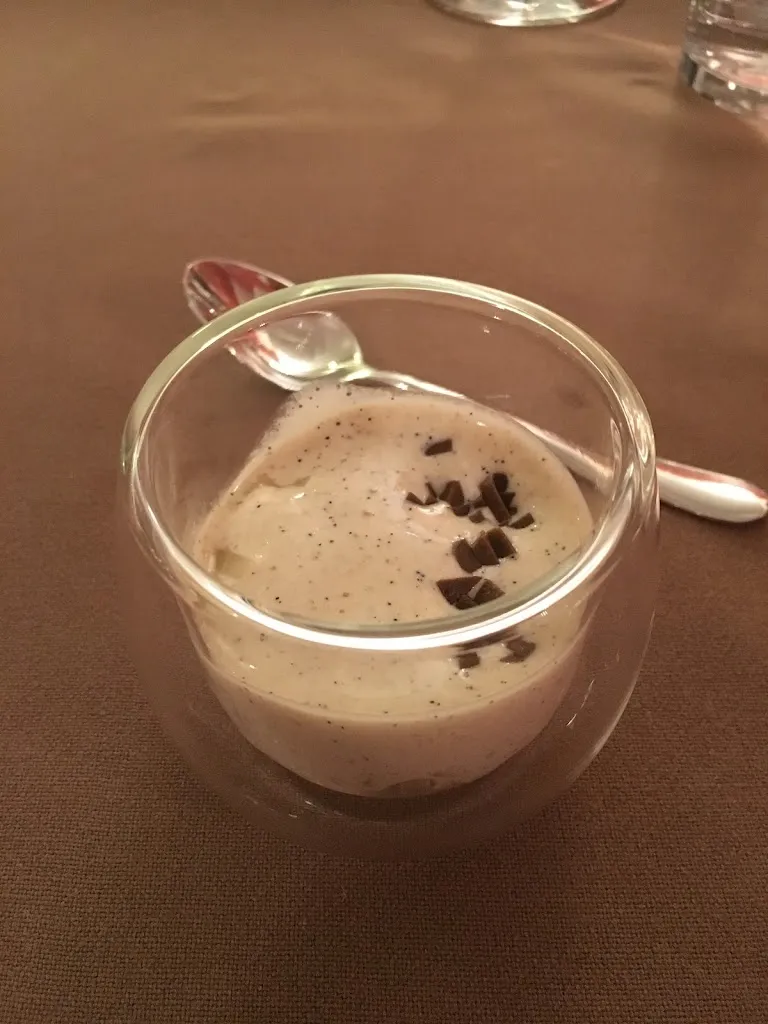 Nadia Equey_La Cuisine de Stéphane_Montagny_recensione