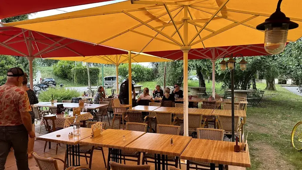 Le Marie-Louise, bistrot-guinguette_49570_slider_image_3