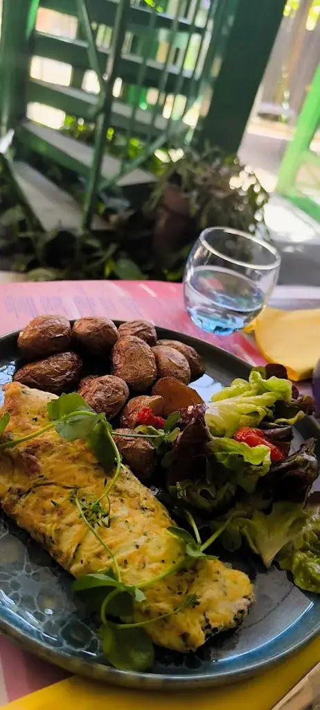 Elena Santos_Brasserie La Cohue_d'Anjou_review