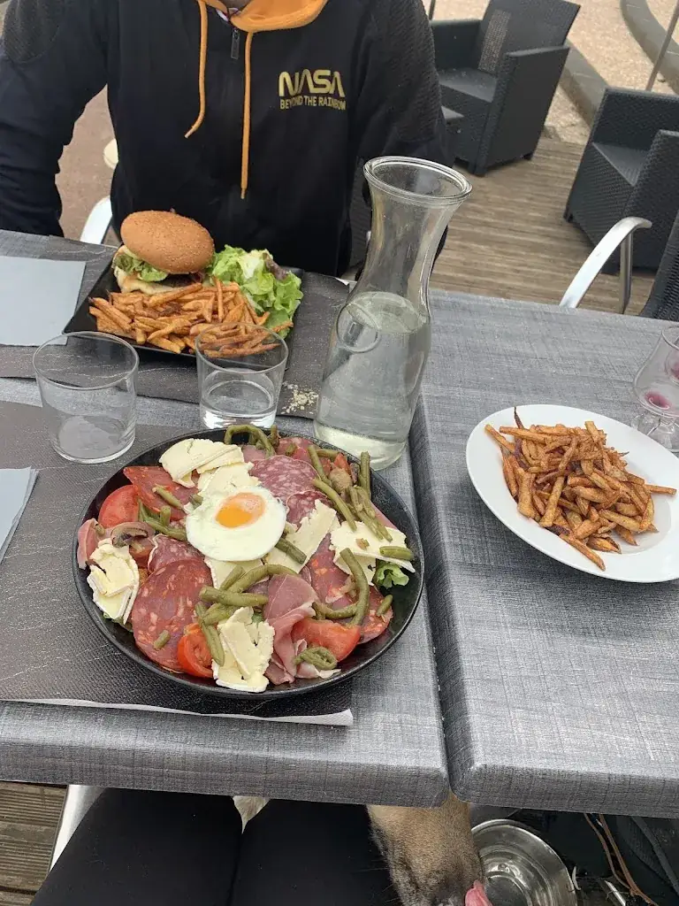 julie schob_L'ardoise Gourmande_Montagny_review