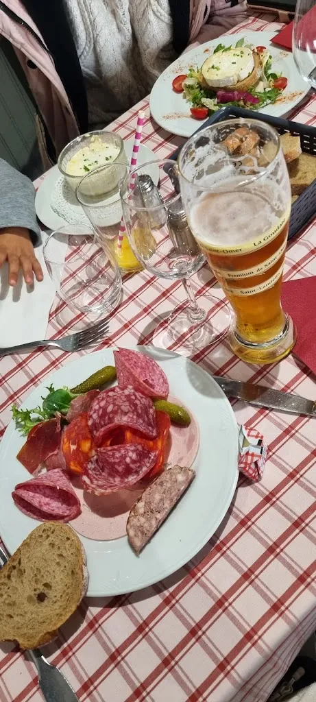 So “anonymous7534” A_Au Vieux Castel_Châteaubriant_recensione