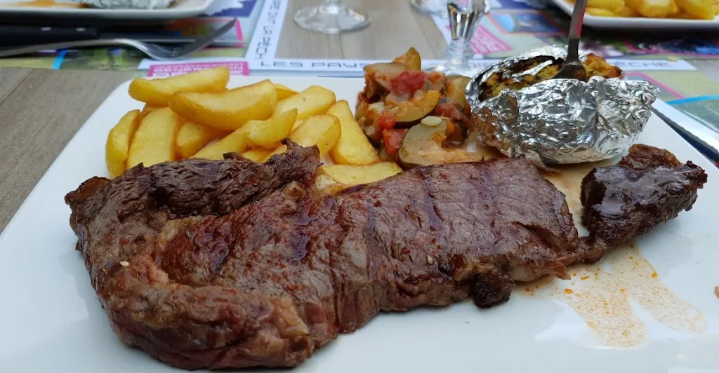 Au Vieux Castel_Châteaubriant_slider_image_1