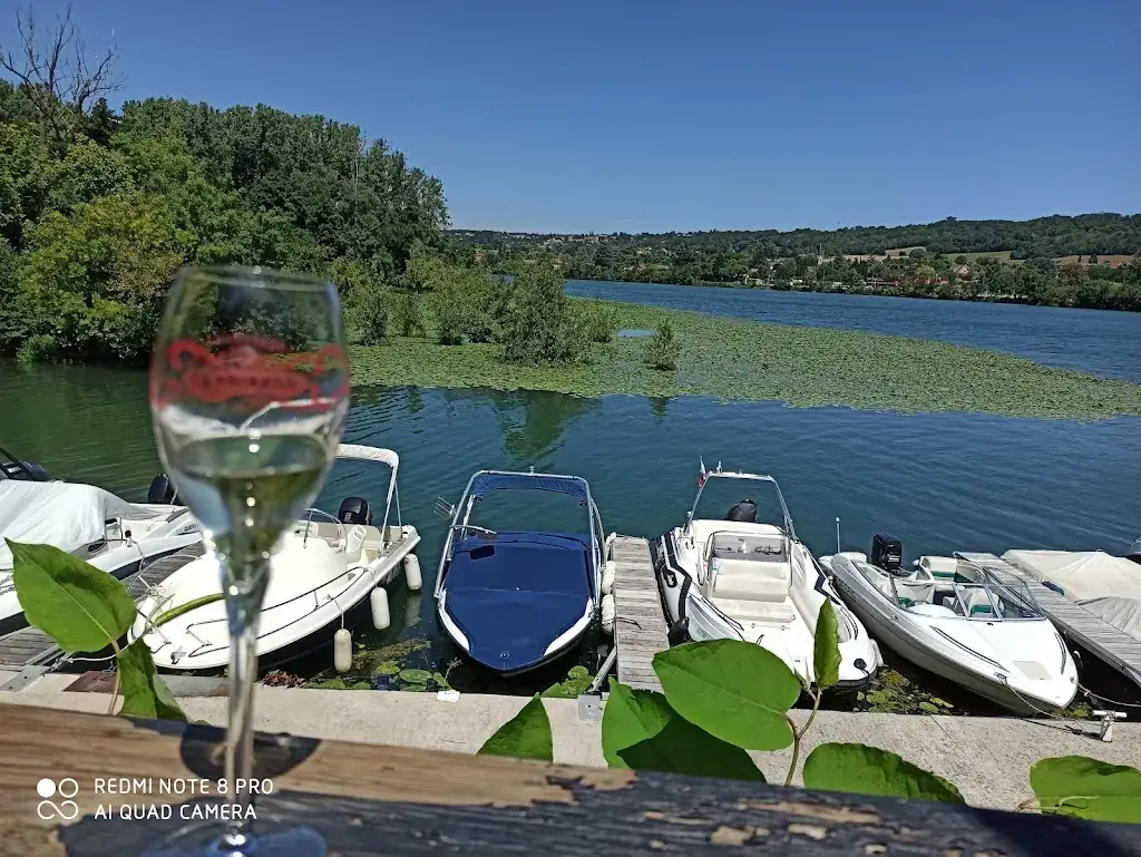 Maxine Bradley_La Voile Verte_Albigny-sur-Saône_review