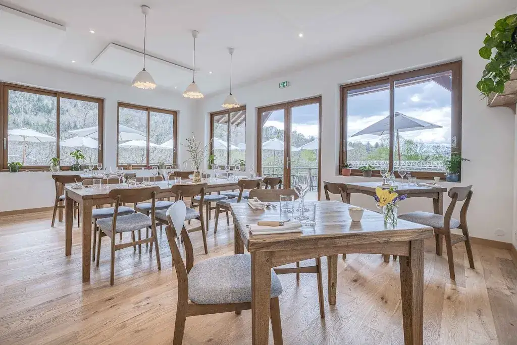 Abîme l'auberge du pont_Gruffy_slider_image_1